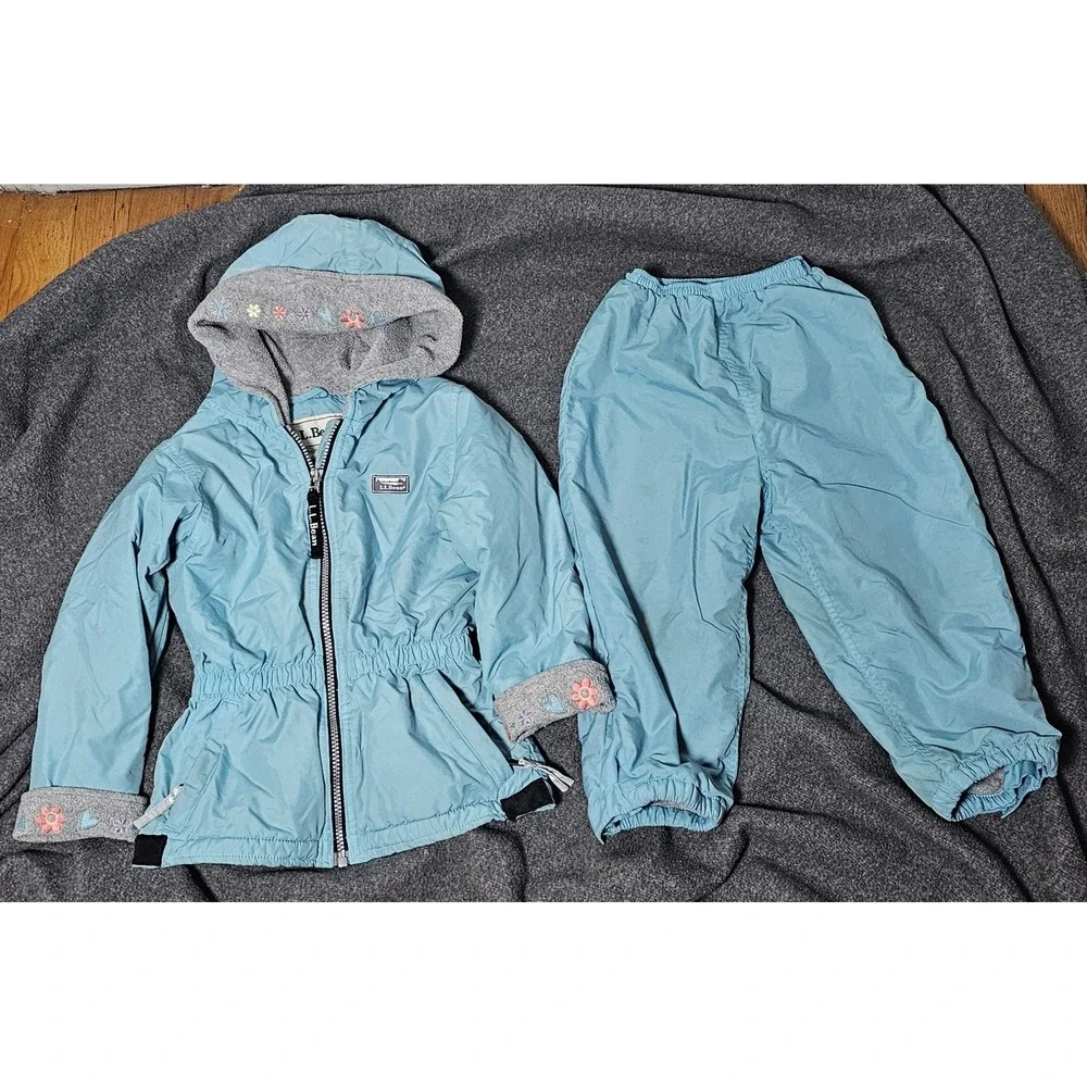LL Bean Two Piece Fleece Lined Snowsuit Embroidered Flowers Blue Girls Size 3T